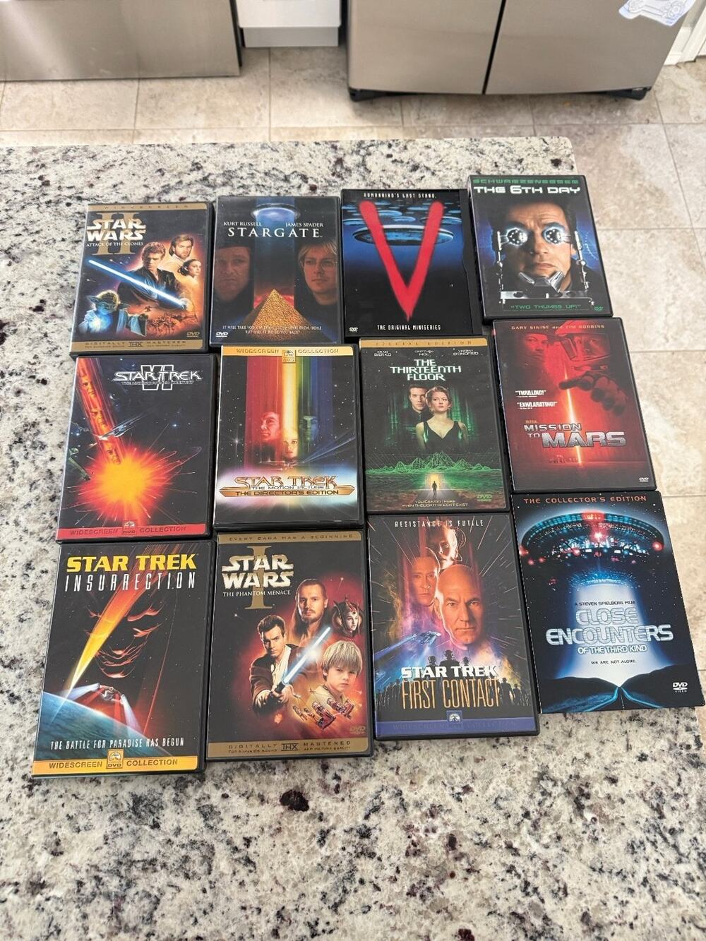 Lot of 12 Sci Fi DVDs Star Wars Star Trek and more